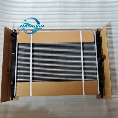 水タンク冷却システム 自動車用車用ラジエーター Assy T21-1301110EA