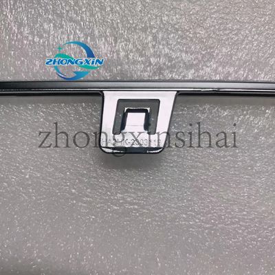 BYD QUZHUJIAN HA2HK-2803119/71 フロント バンパー 中央 オリジナルデザインの明るいストライプ