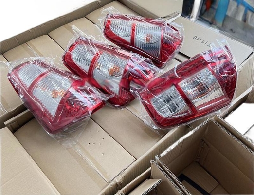 Chery Tiggo T11-3773010BA T11-3773020BA 左 右尾灯 12V 交換/修理のために